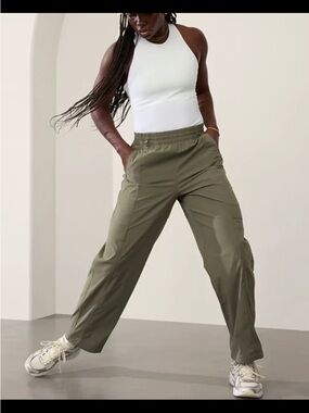 NWOT Athleta Cascade Cargo Poplin Pant